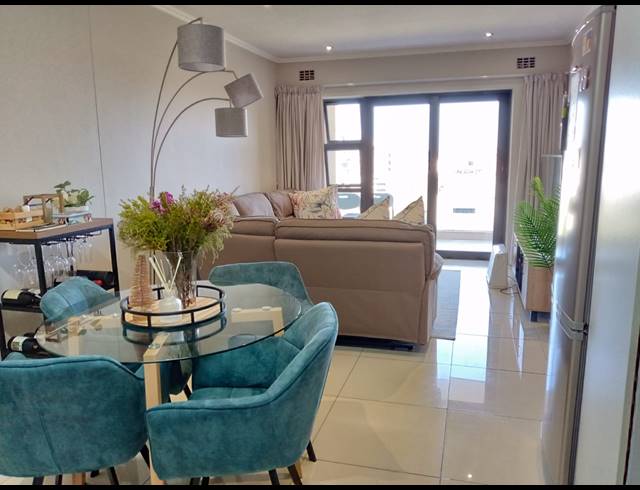 2 BEDROOM APARTMENT TO LET IN UMHLANGA RIDGE